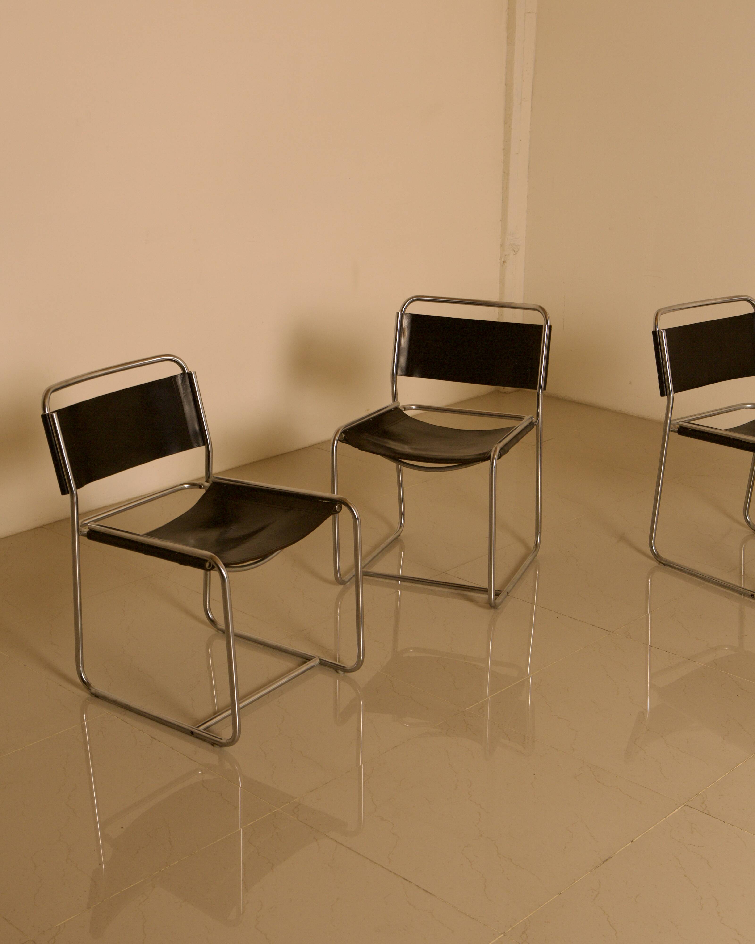 Set of 4 SE18 chairs — Claire Bataille & Paul Ibens / Spectrum, year