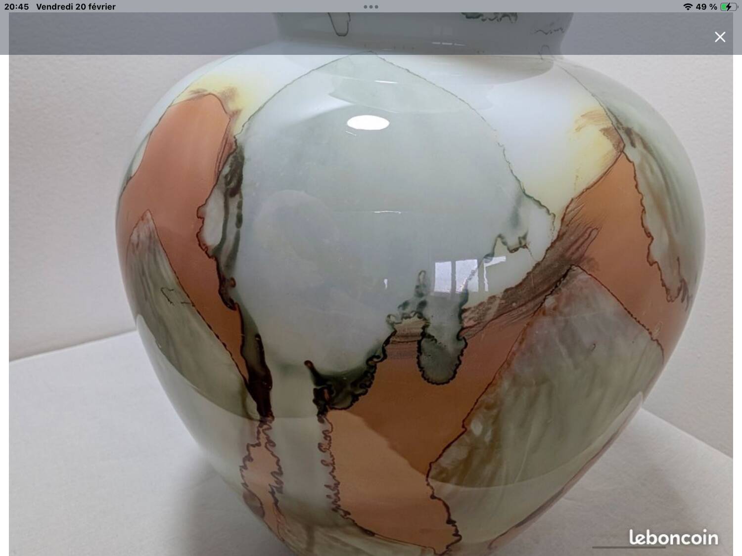 Italian vase Stelvia Empoli in amber marbled glass, 1960s.