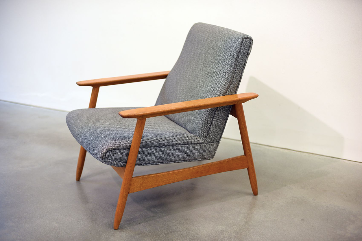 Armchair Ąžuolas by Valerija EMA Cukermanienė for Vilniaus Baldų Kombinatas, 1964