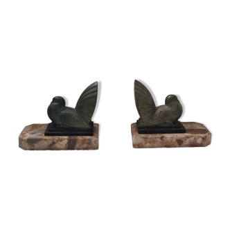 Pair of greenhouse book Art Deco animal sculpture marble base