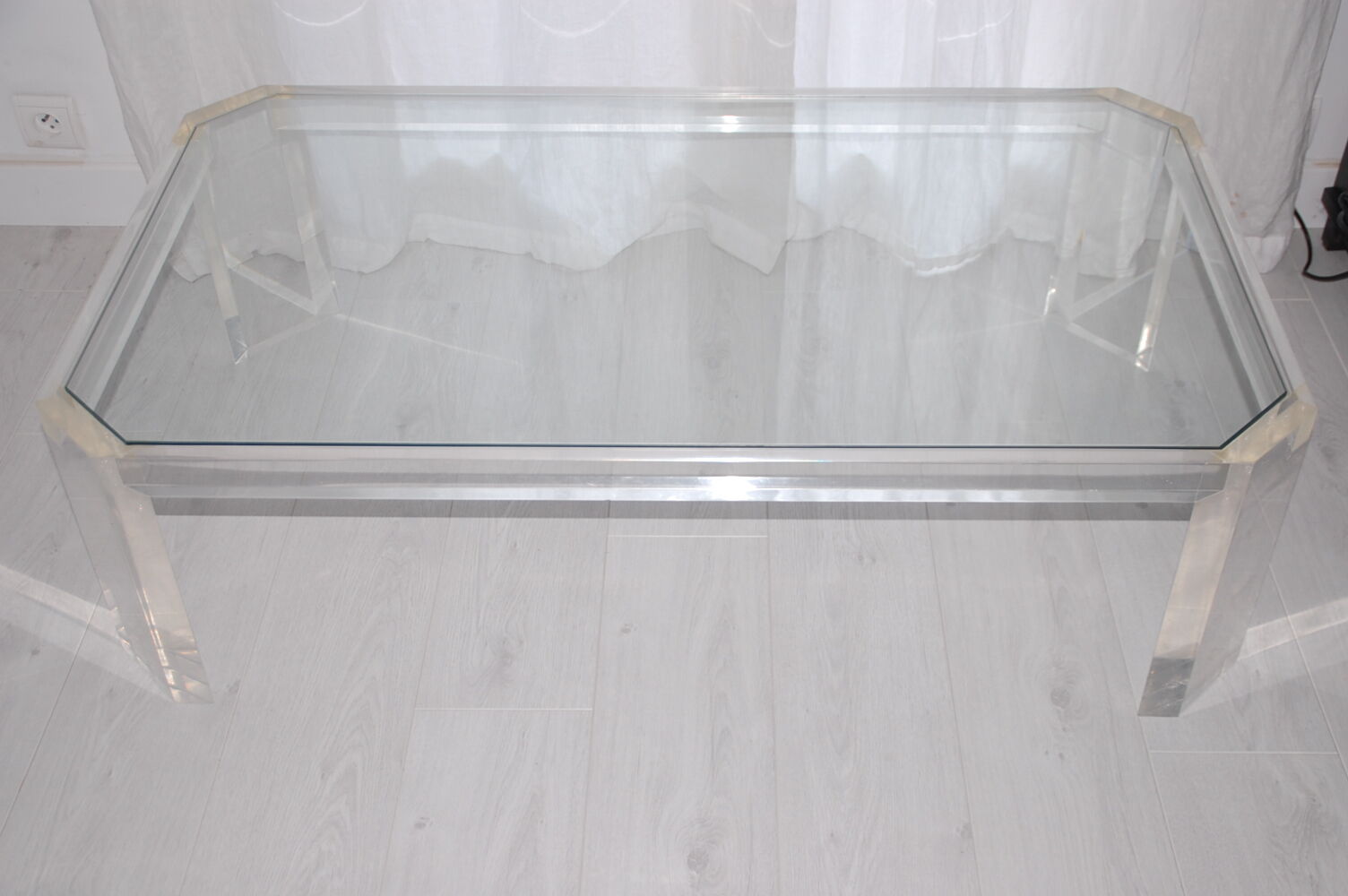 Table years 70/80 low David Lange