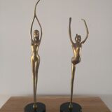 Duo de sculptures femmes danseuses en laiton