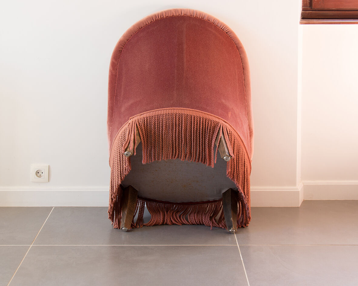 Old toad armchair pink