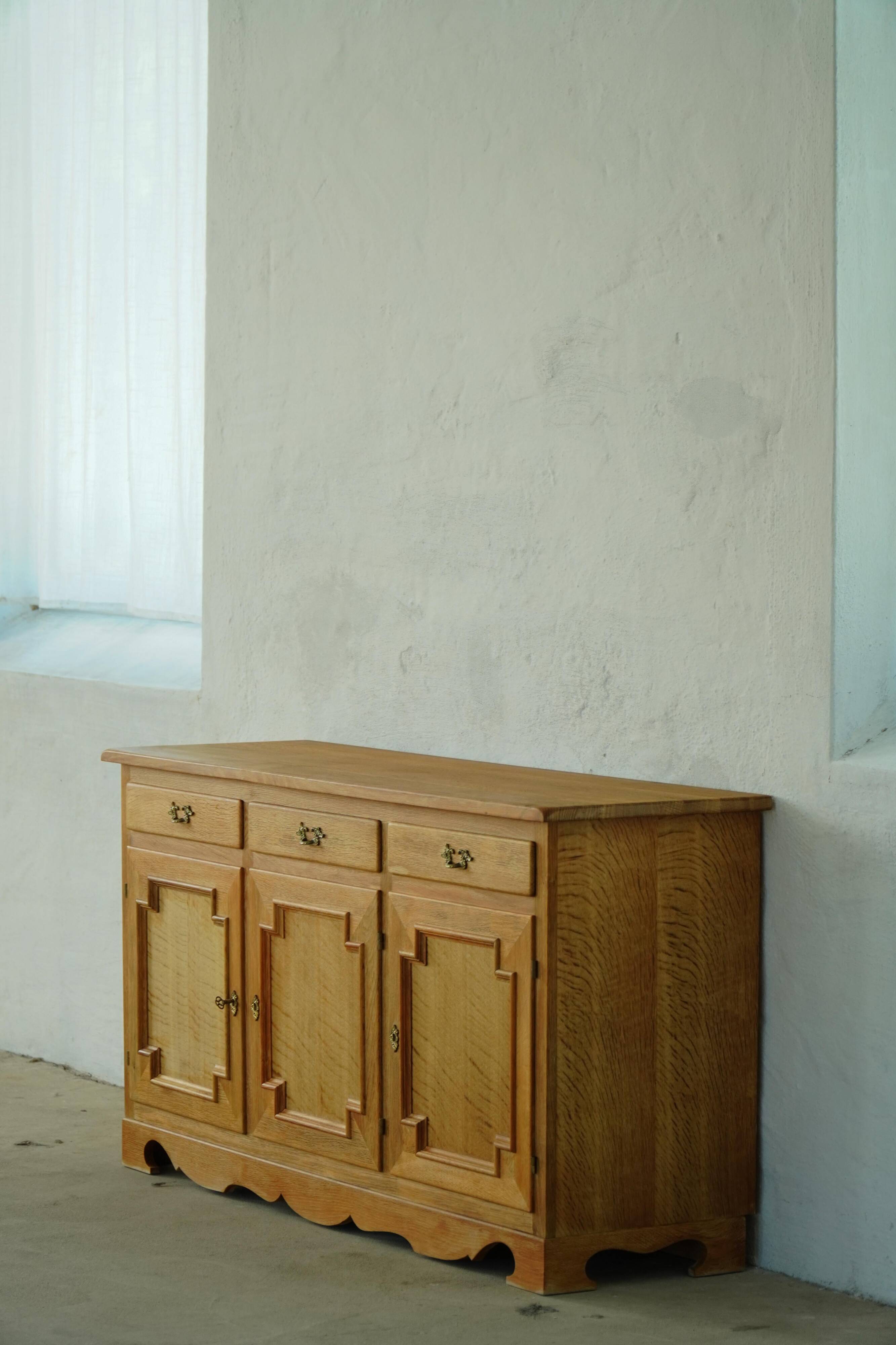 Danish oak sideboard, "Mid-Century Modern" style, 1970s.