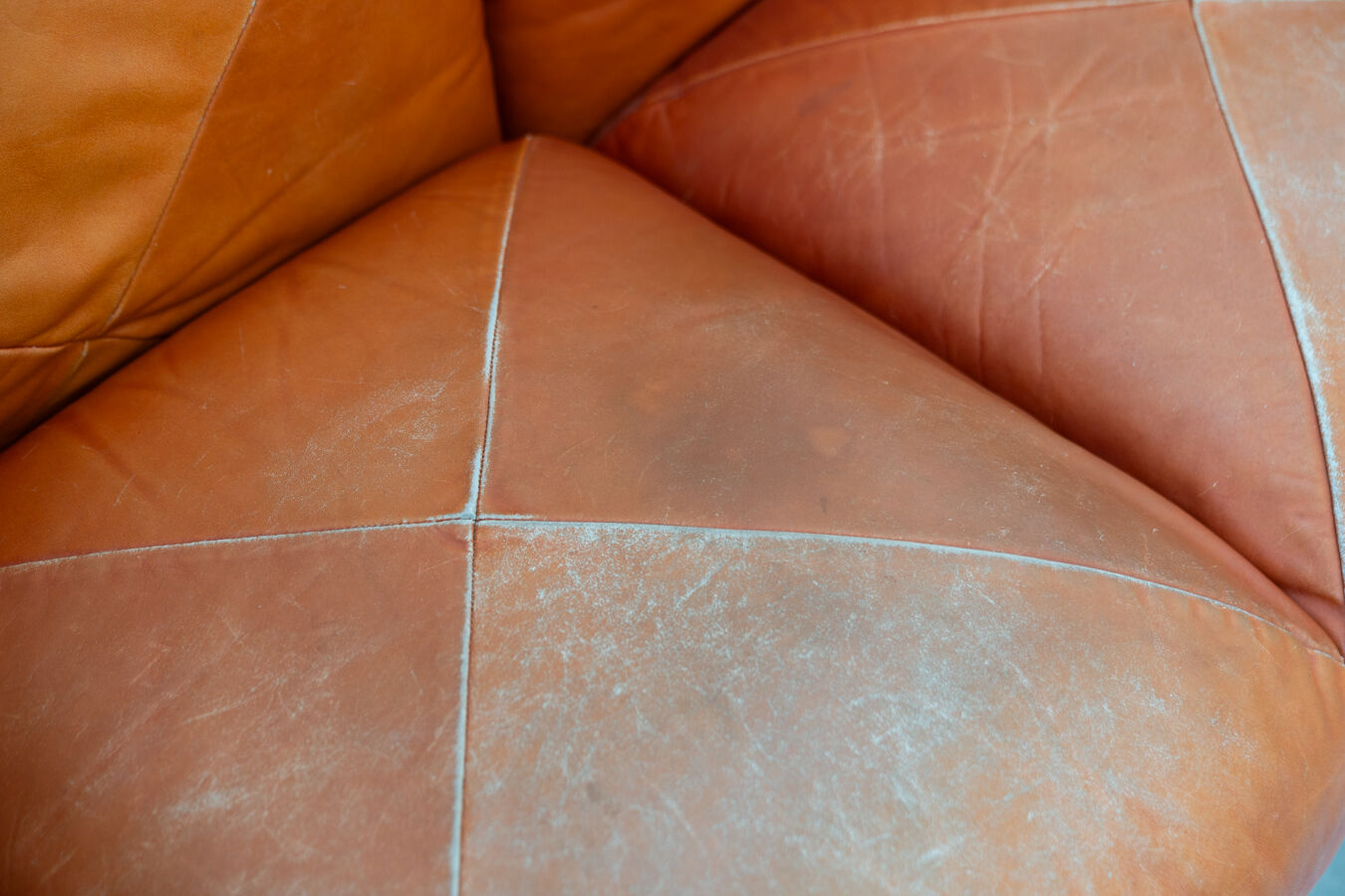 Canapés et poufs en cuir prange par Mario Marenco pour Arflex, 1970