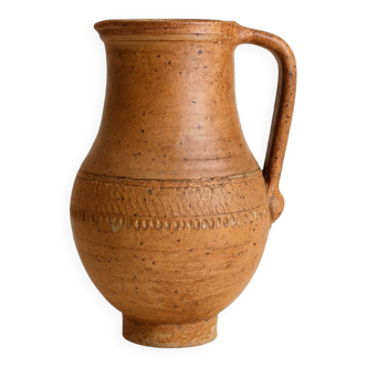 Stoneware carafe signed La Hulotte Caylus
