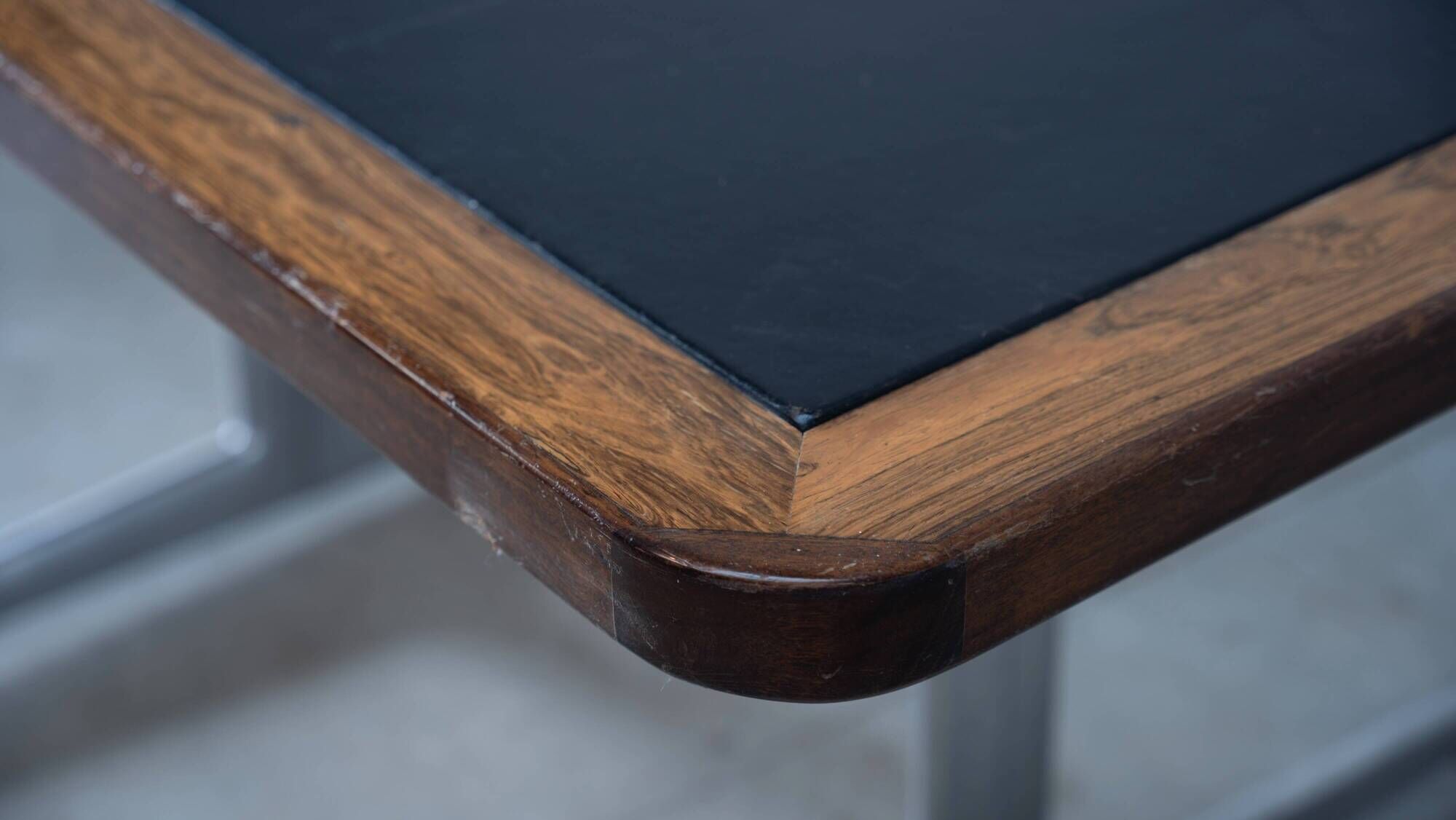 Bureau danois avec dessus en cuir