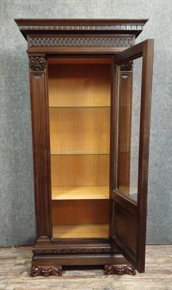 Display cabinet / Antique Renaissance-style bookcase – Carved wood – H 190 cm