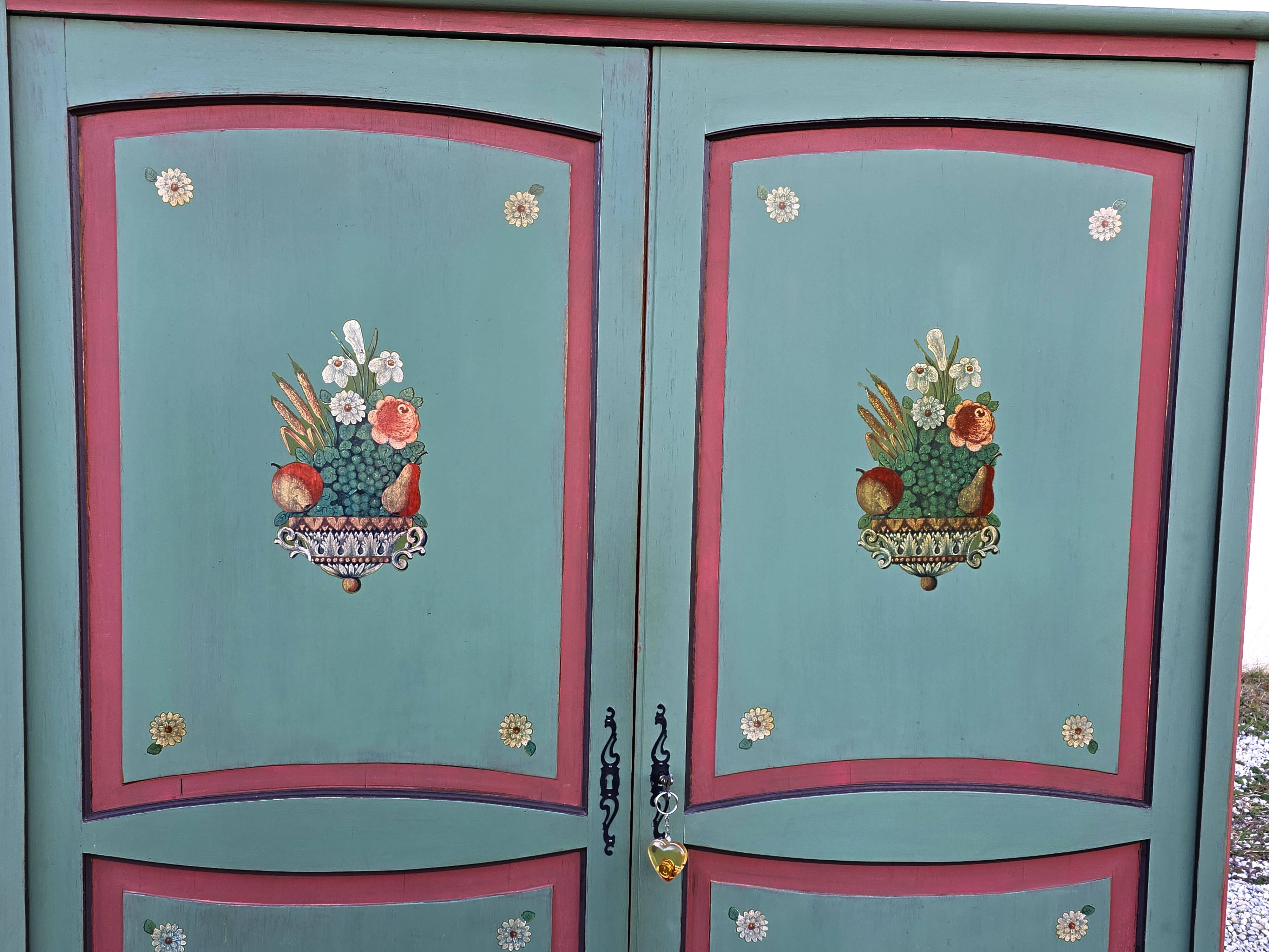 vintage parisian wardrobe