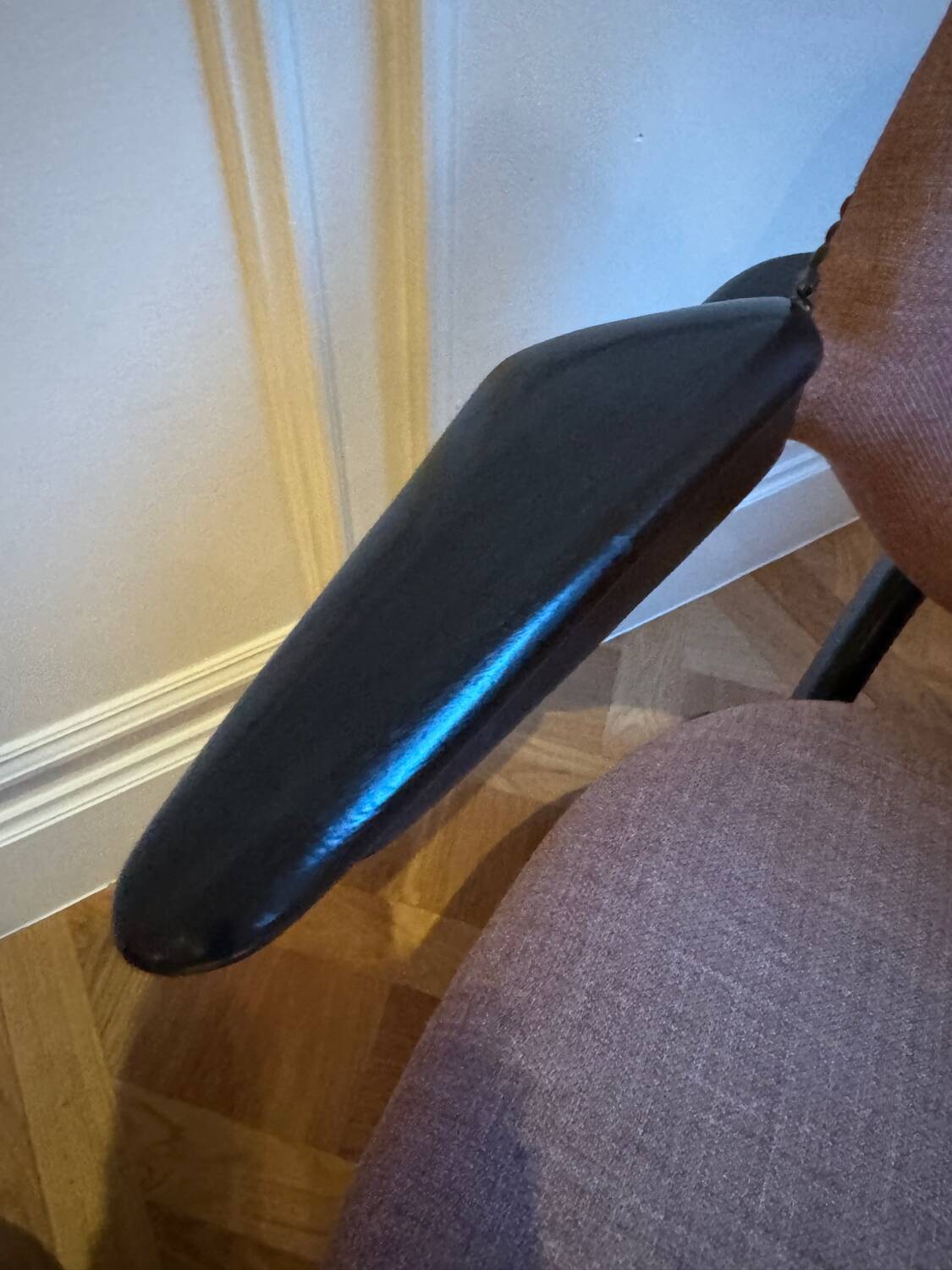 Paire de fauteuils Louis Van Teeffelen pour Webe