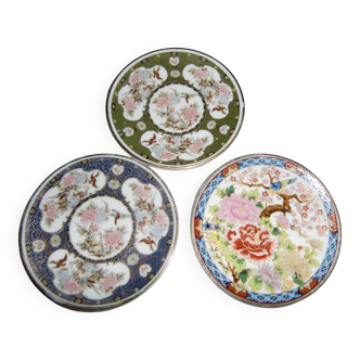 Set of 3 small decorative porcelain plates