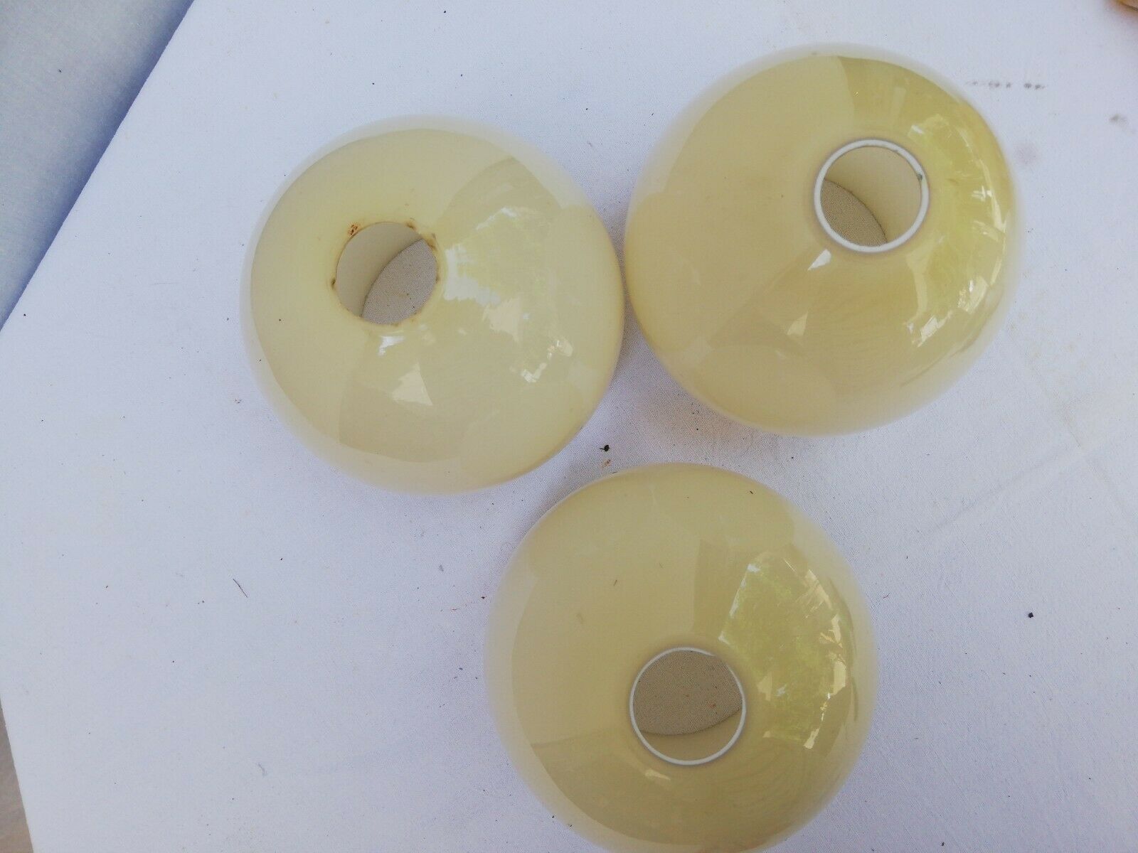 Lot of 3 globes in opaque white glass