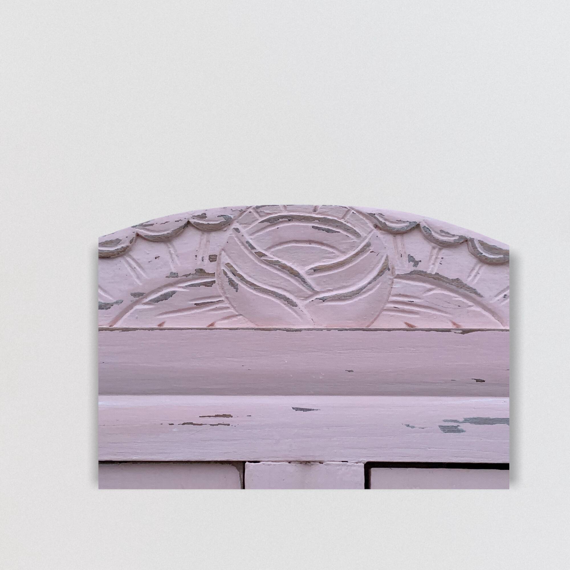 Parisian hotel wardrobe 1930