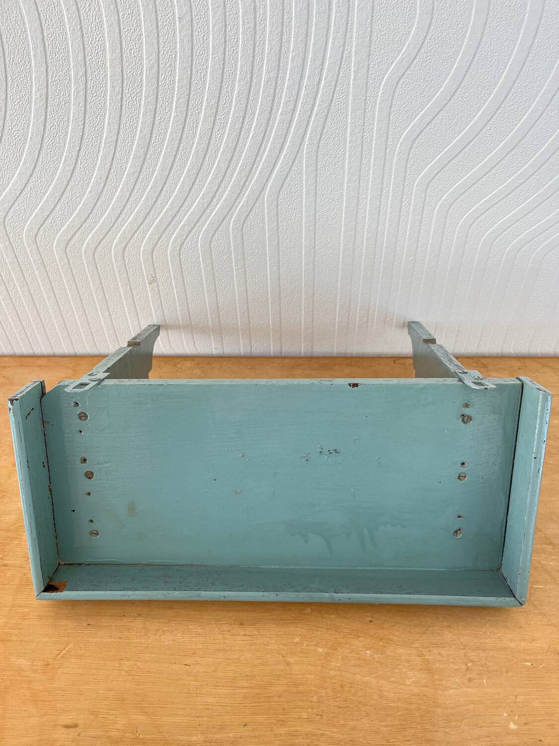 Set of 2 shelves and 1 vintage coat rack