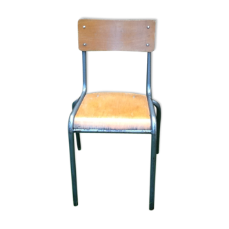 Chaise d'écolier