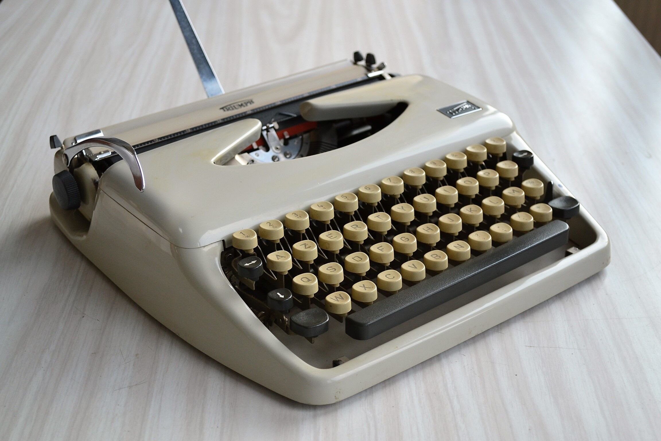Portable typewriter Triumph model Tippa 1960s