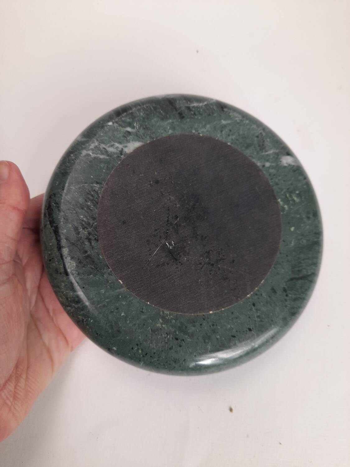 Green marble globule catchall