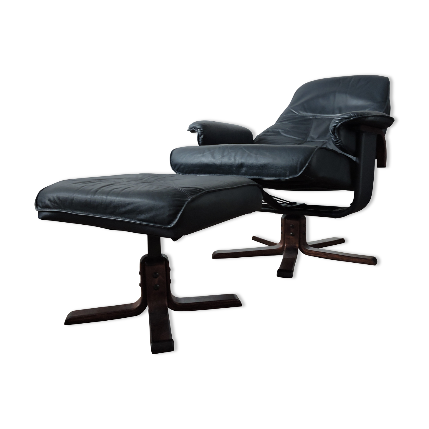 Fauteuil pivotant & ottoman de Unico