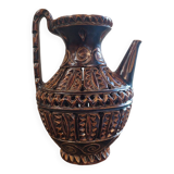 Bessone incised ceramics in Vallauris