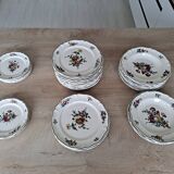 Service de 55 pièces vaisselle Villeroy et Boch. Vieux Strasbourg tamponnée 1562