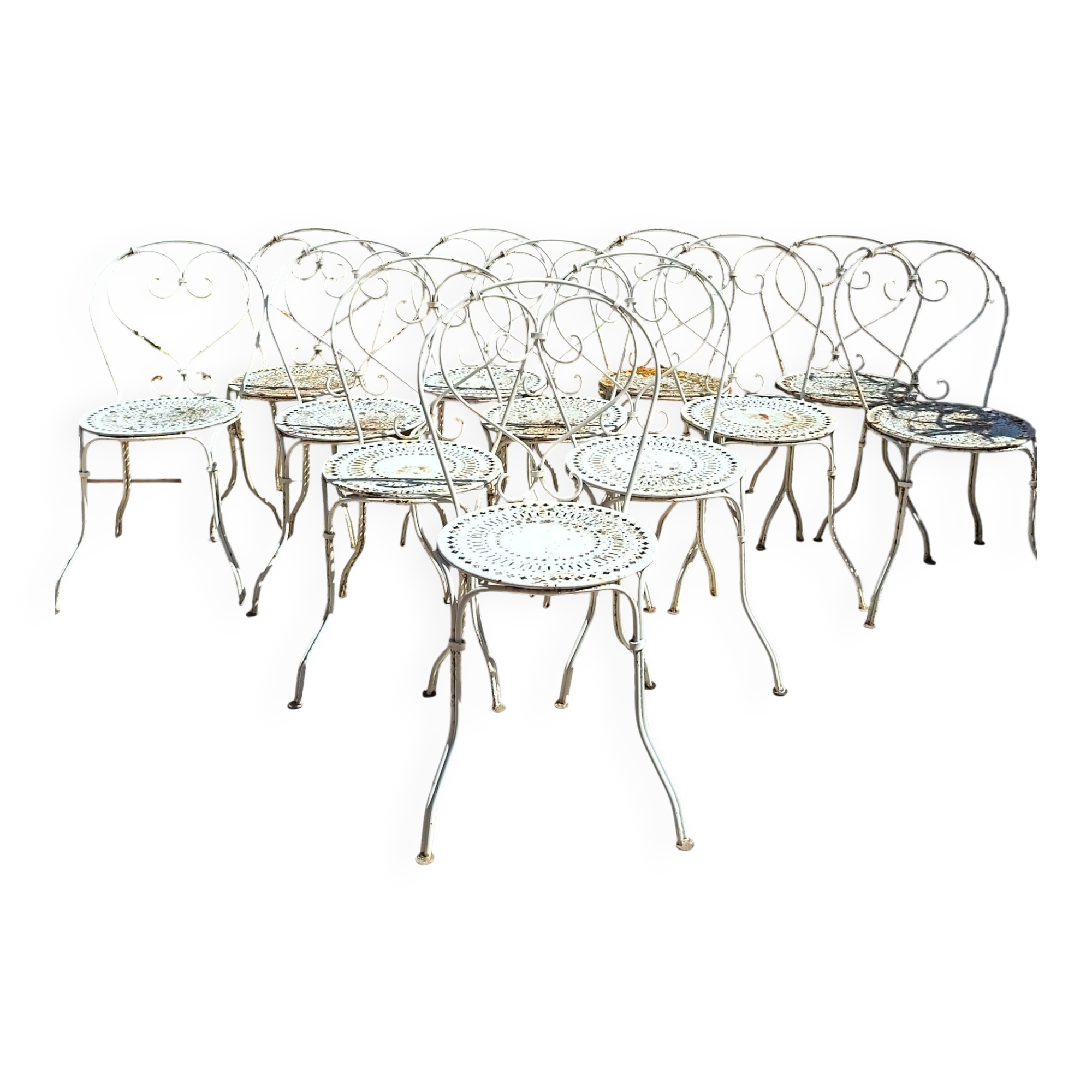 12 chaises Fermob 1900 et table Montmartre