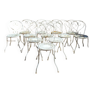 12 chaises Fermob 1900