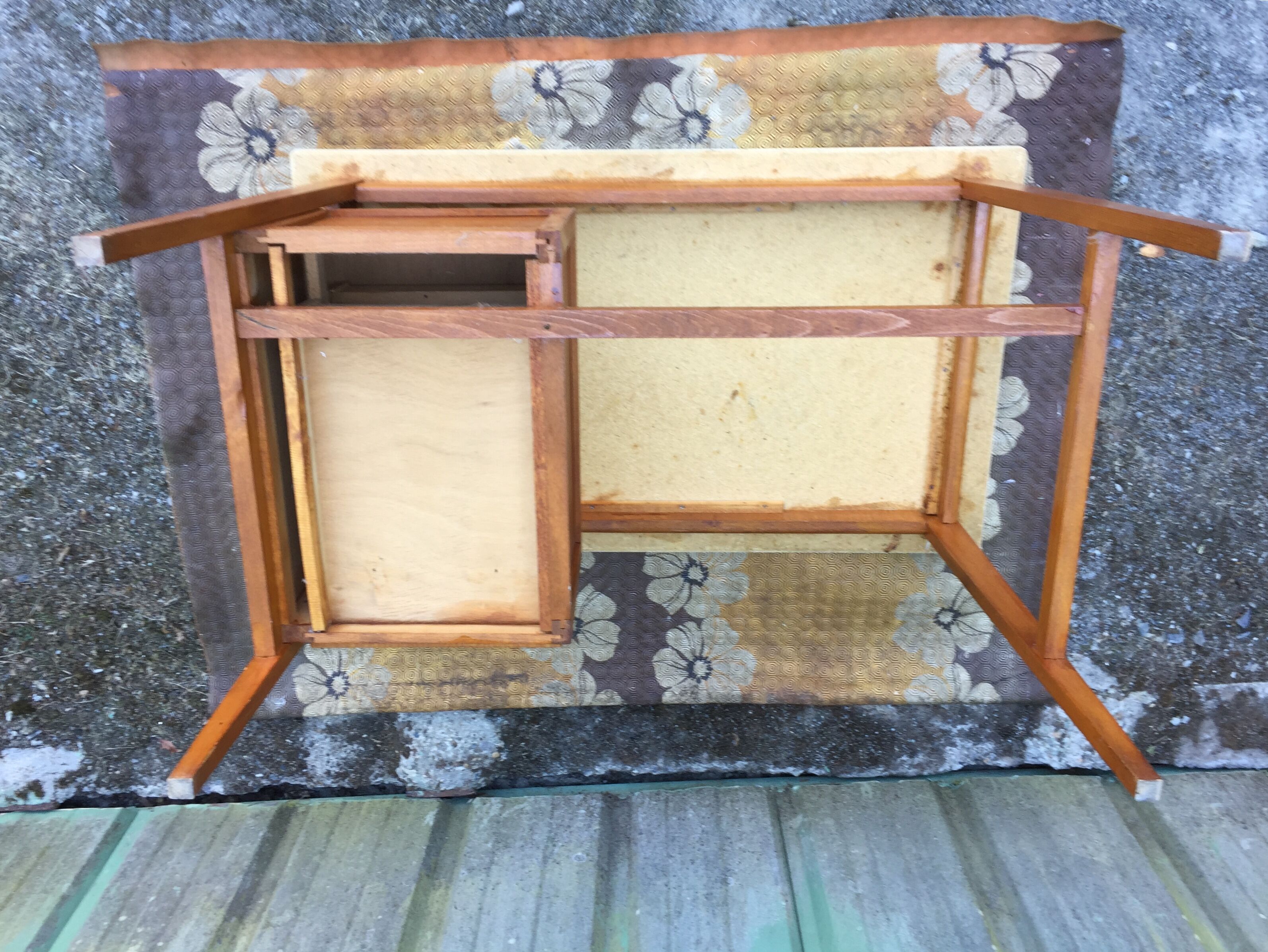 Vintage desk with 2 drawers in beech and cp with the Formica top