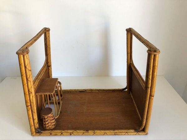 Bureau enfant en rotin avec son fauteuil