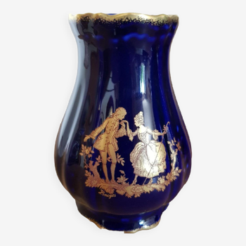 Vase bleu de four porcelaine d'art Limoges scène couple décor or fin 7