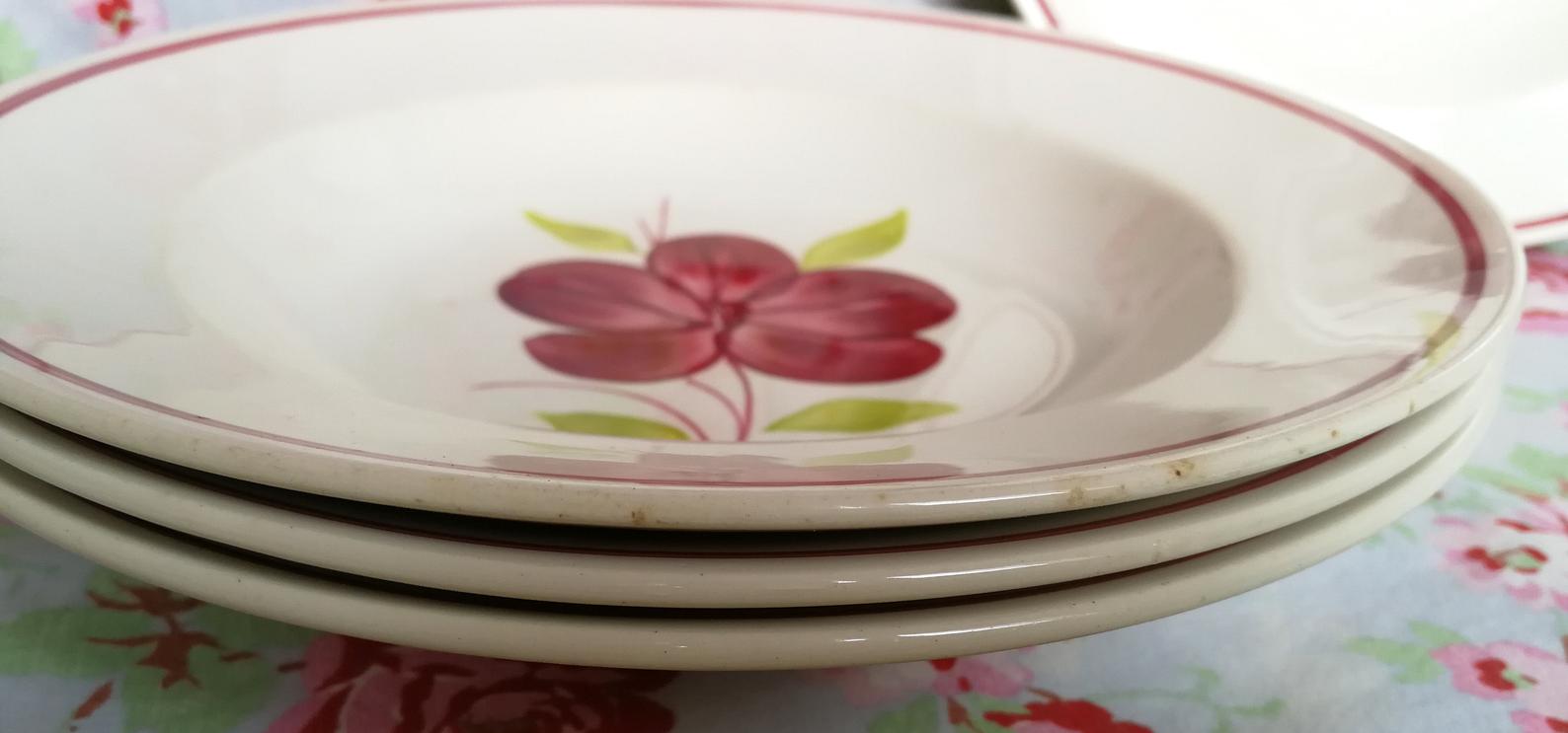 4 old hollow plates, model "Geraldine" red and green flowers