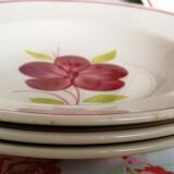 4 assiettes creuses anciennes, modèle "Géraldine" fleurs rouges et vertes
