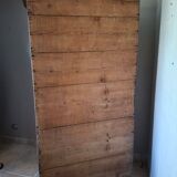 Une très jolie bonnetière ancienne