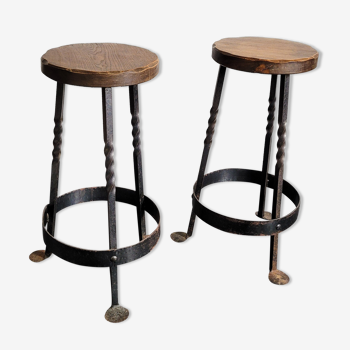 Lot de deux tabourets de bar artisanal