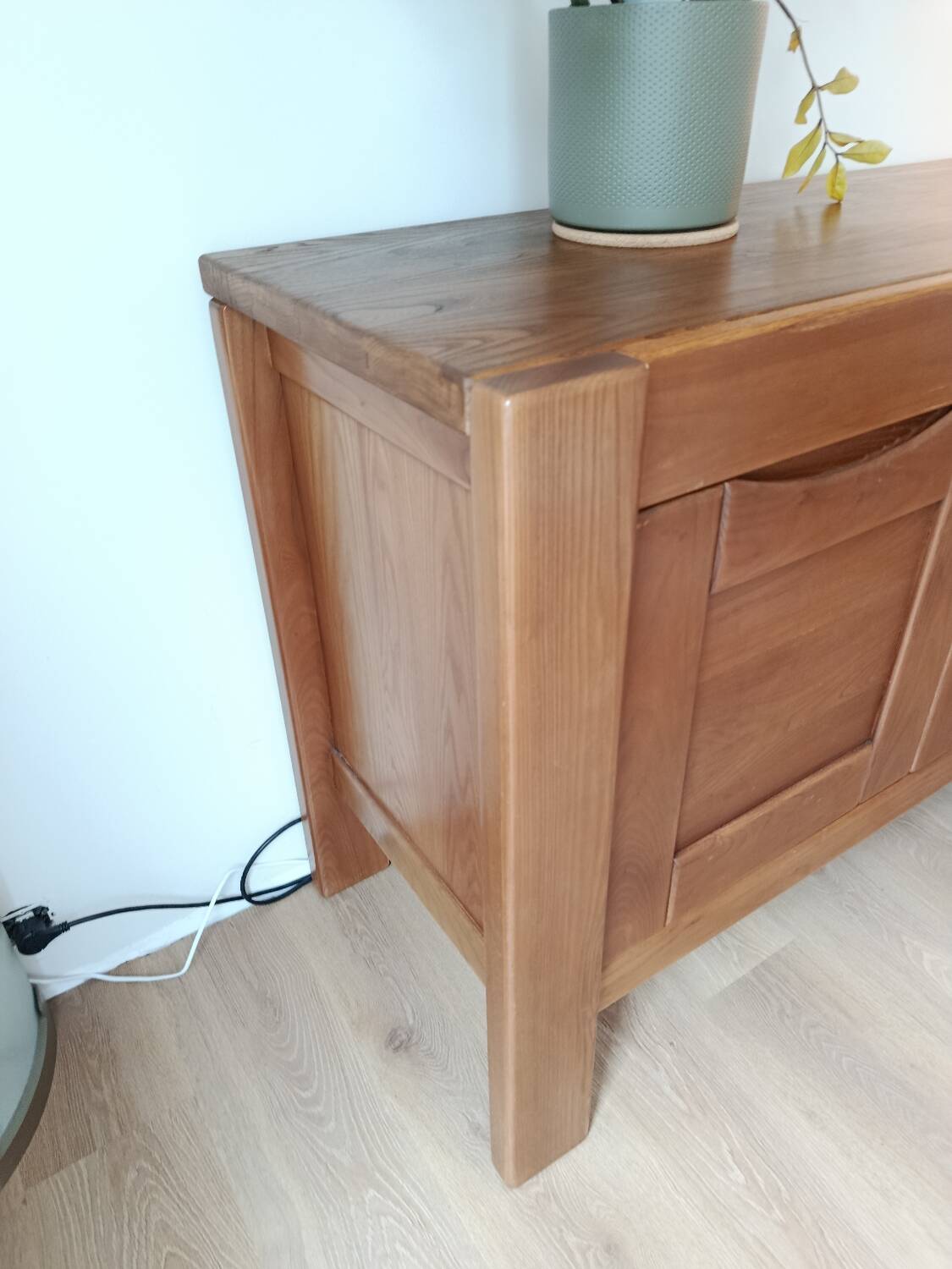 Brutalist enfilade Regain house