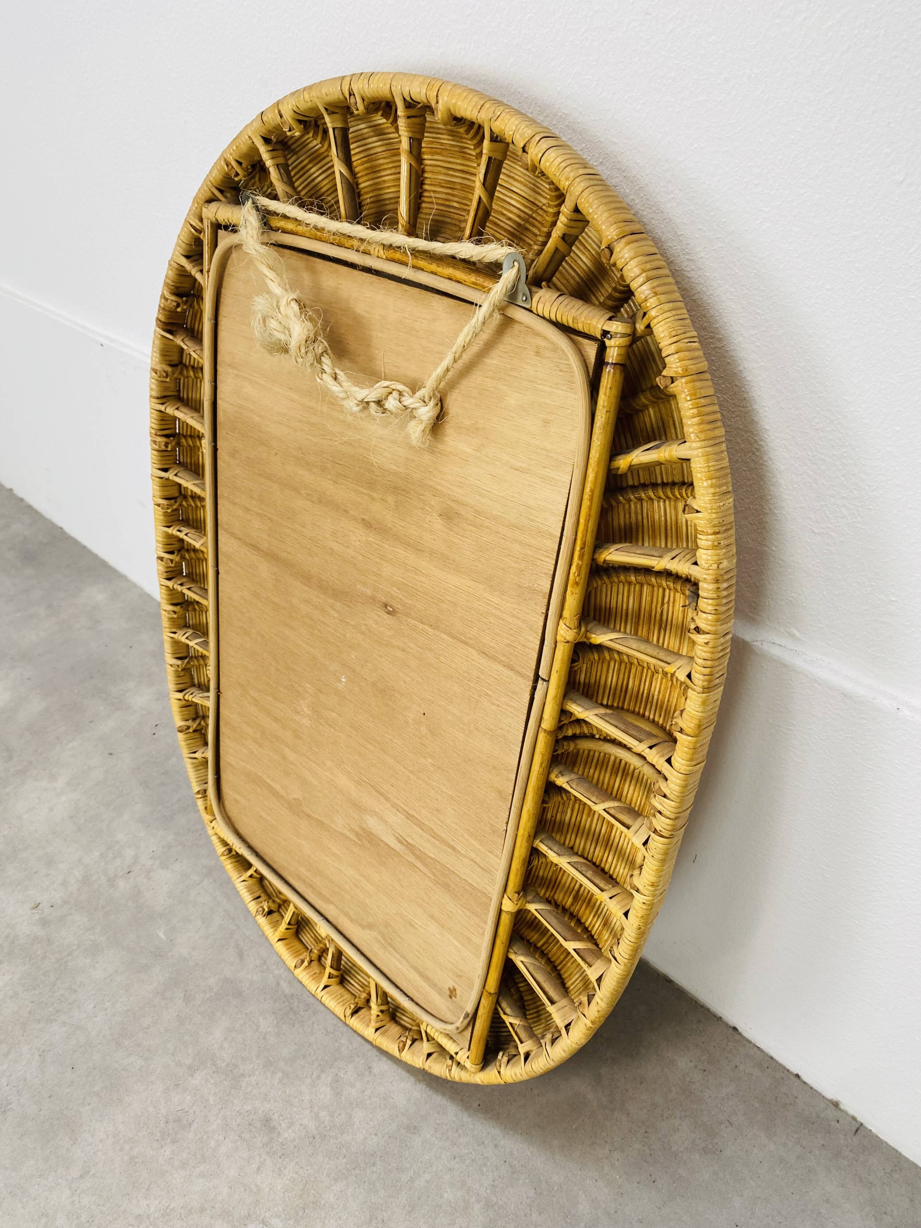 Oval rattan mirror 60s vintage 75 x 55 cm