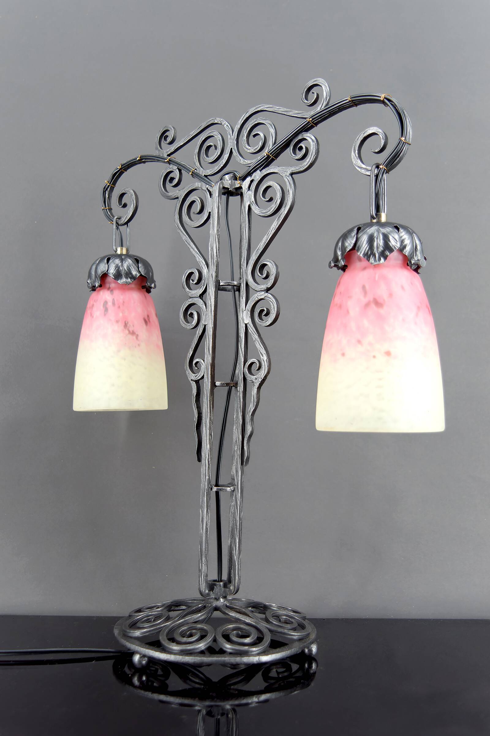 Important Wrought Iron Double-Headed Lamp by Schneider, Art Deco, c. 1920