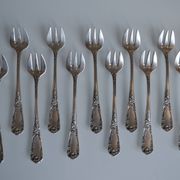 12 fourchettes à huitre métal argenté orfèvre sfam