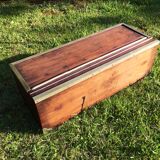 Former carriage mahogany chest