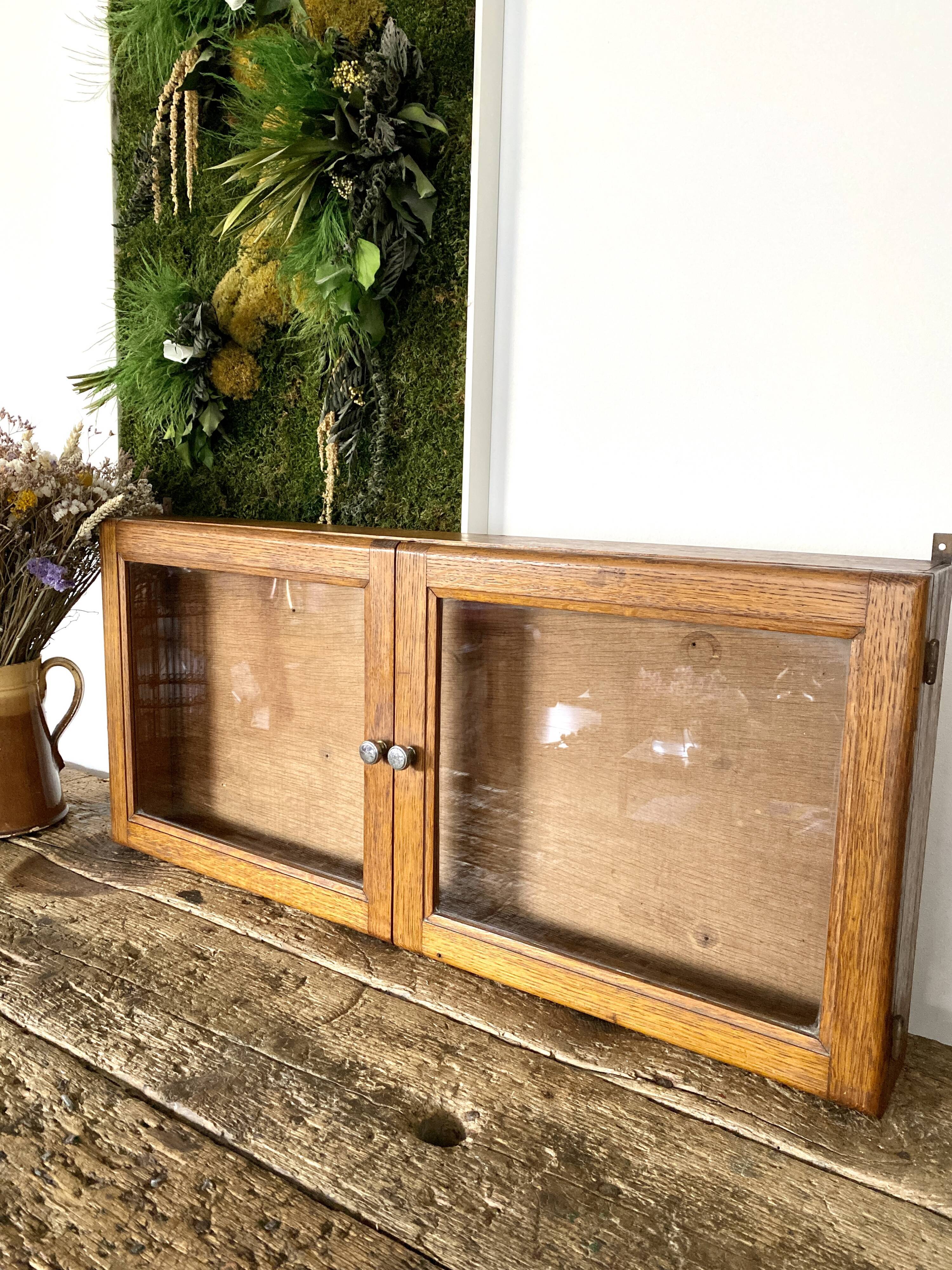 Wooden display case