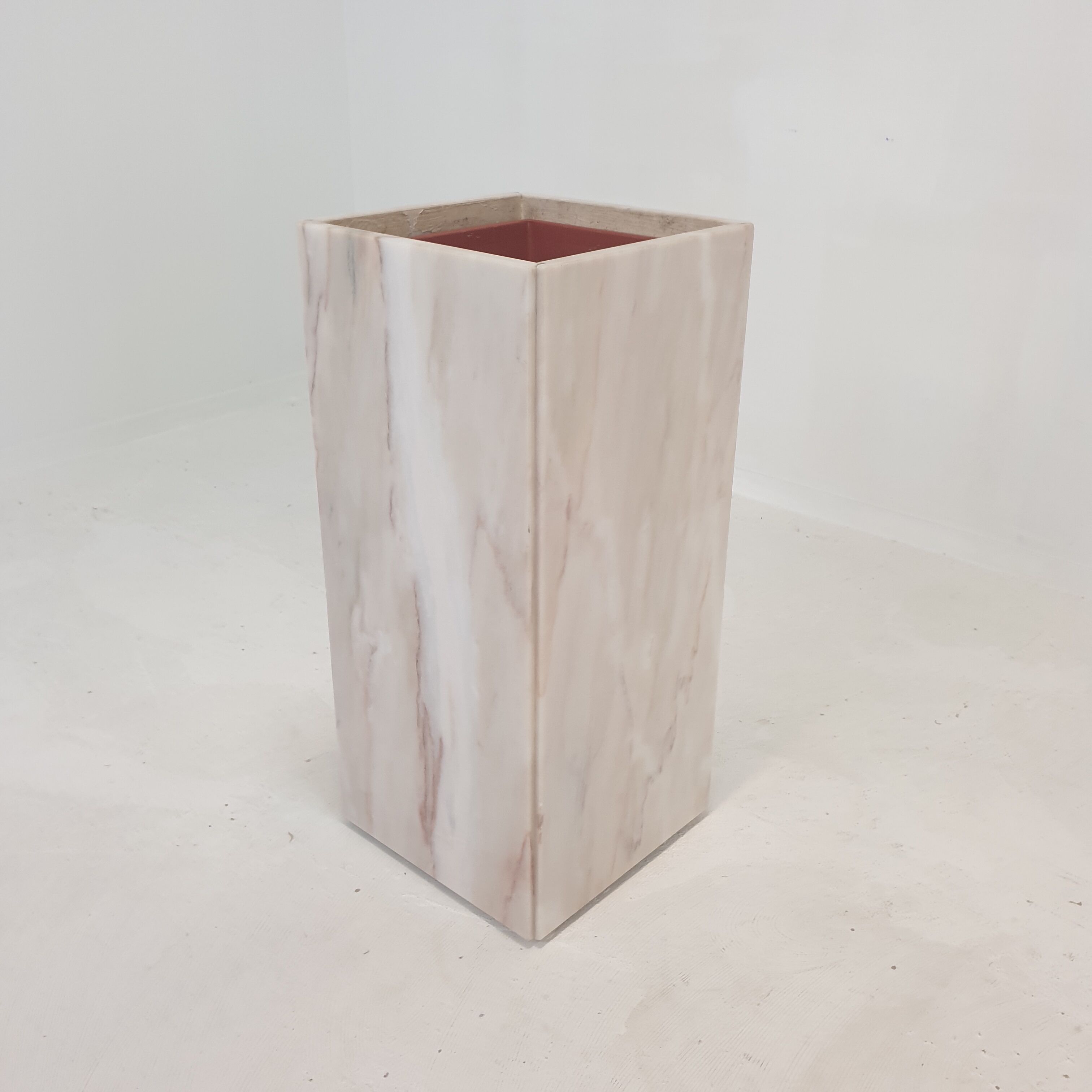 Italian marble planter or pedestal with light, 1970's