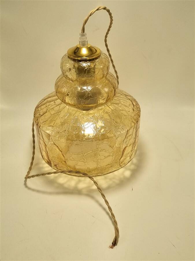 Amber glass pendant light