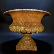 Old Cast Iron Planter – Medici Basin on Stand – 27 cm – 5.5 kg
