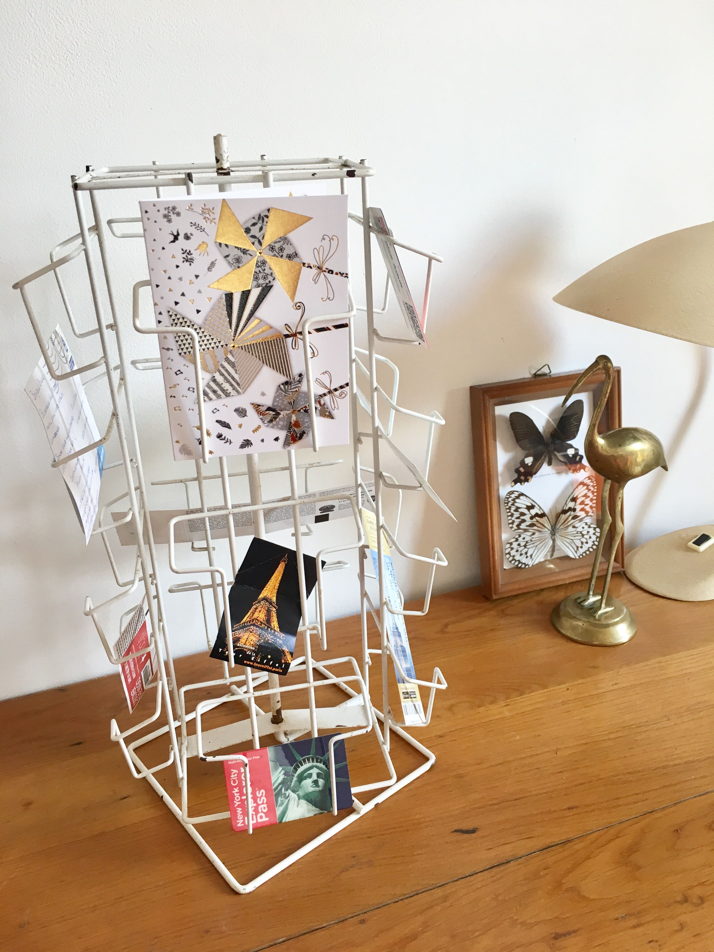 Display turnstile postcards