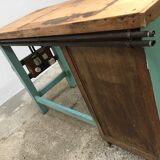 Counter desk established mint