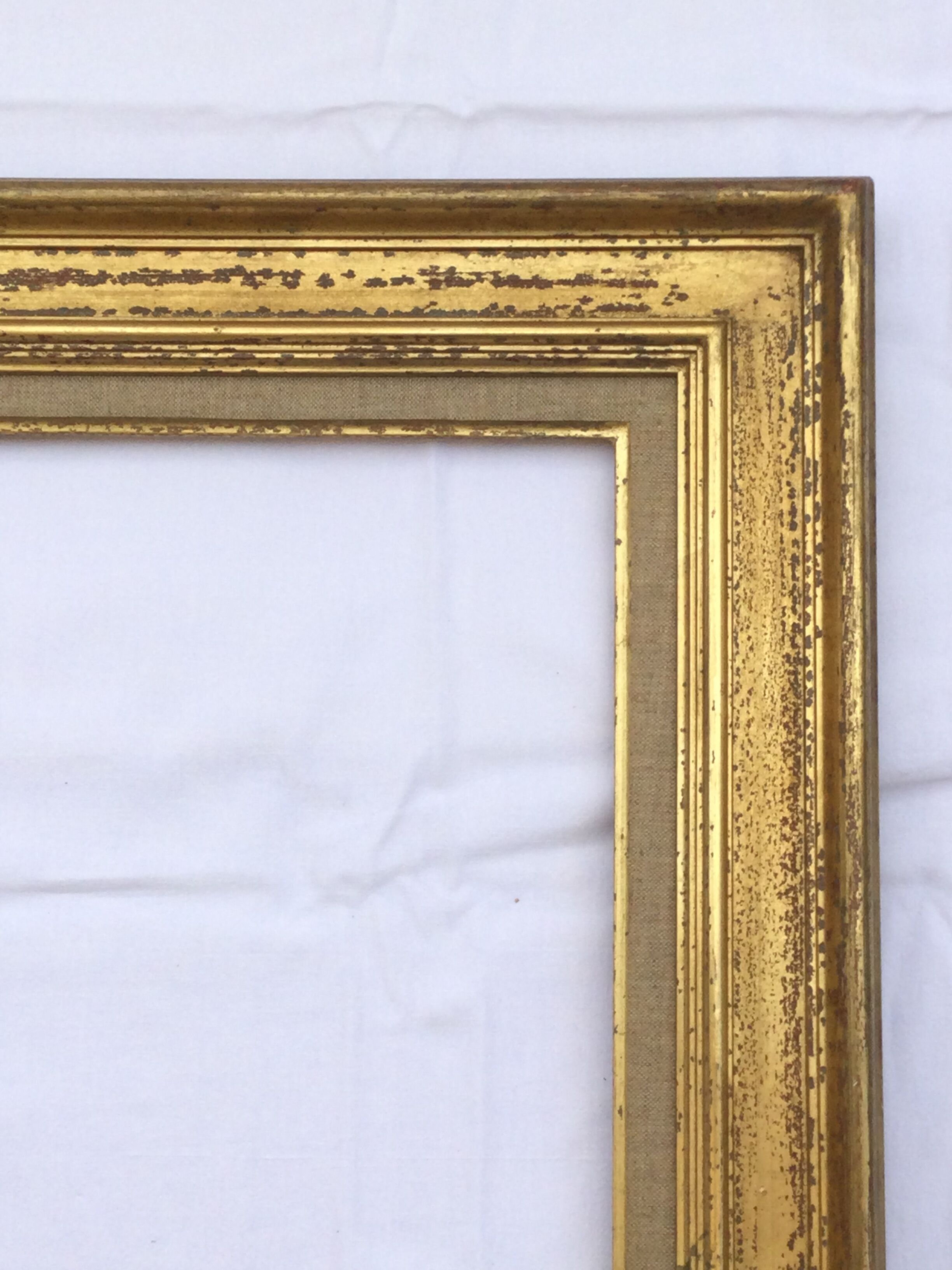 1950s frame in gilded wood aged effect and fabric