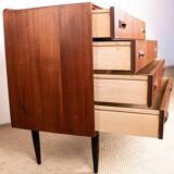 Danish teak chest of drawers, 4 drawers, by Borge Mogensen, Søborg Mobelfabrik.