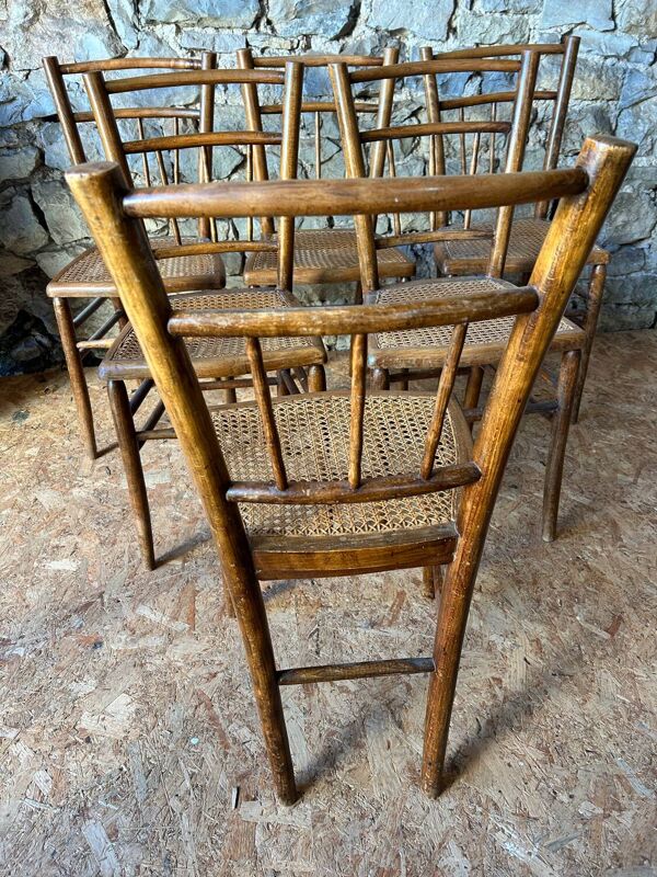 Chaises bistrot cannées