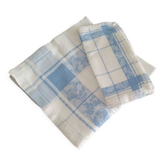 White and sky blue damask tablecloth and 10 towels