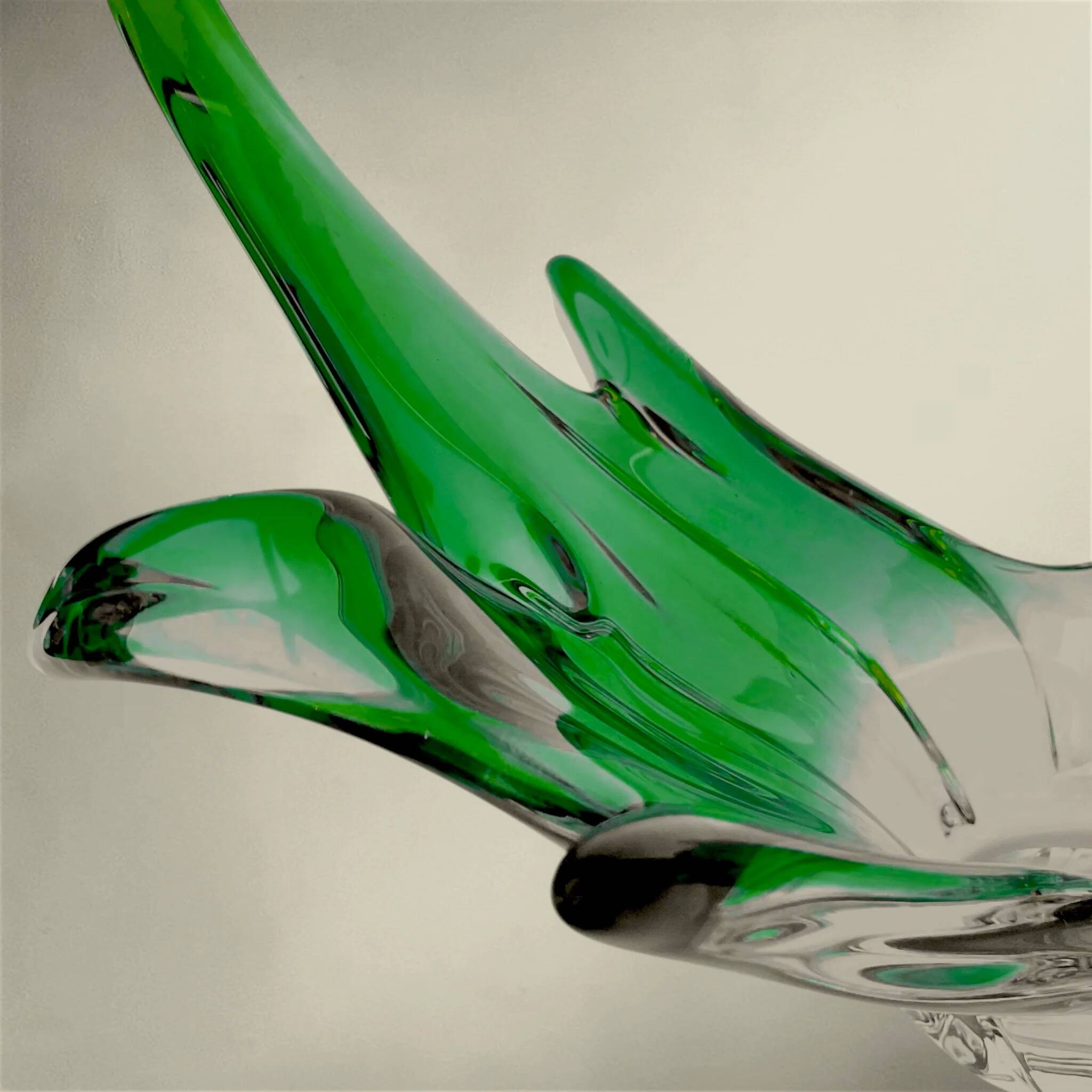 Large green blown glass bowl – art glass centrepiece – 1960s/70s