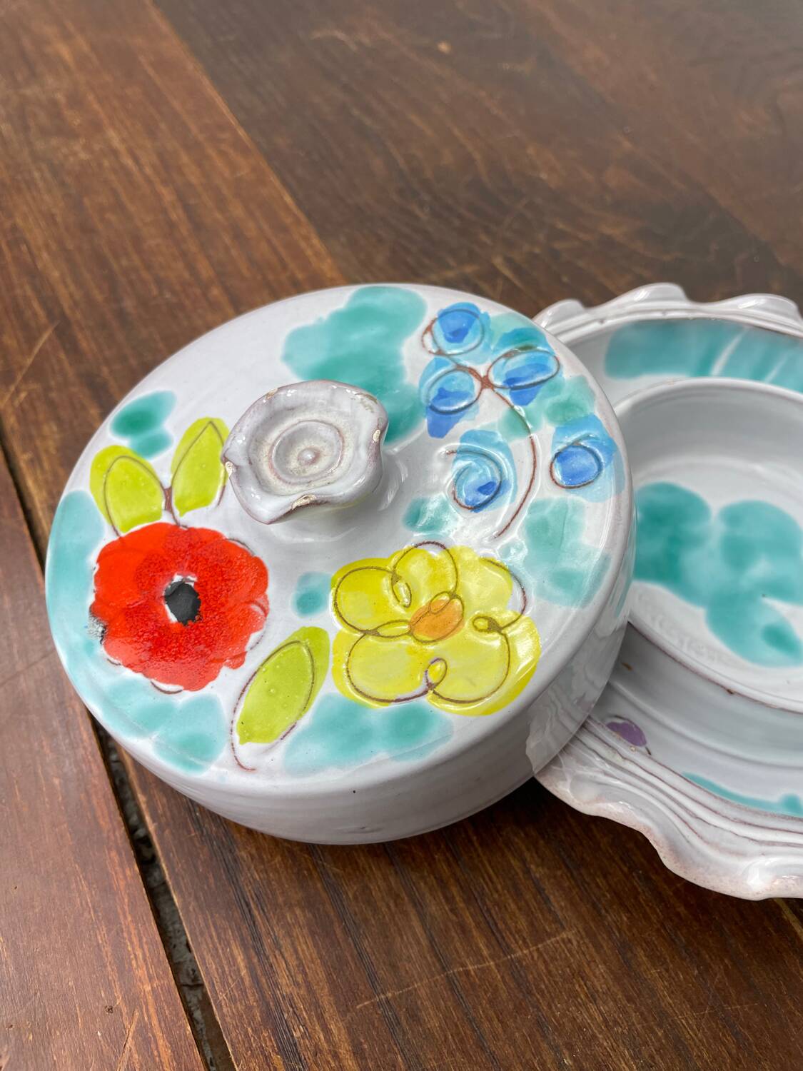 Vallauris ceramic corolla butter dish